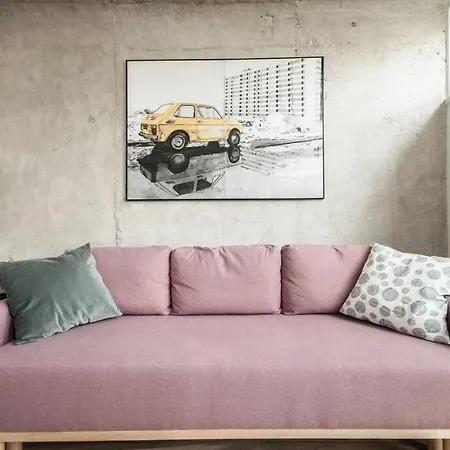 Unique With Stunning View & Netflix Apartament