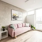 Unique With Stunning View & Netflix Apartment